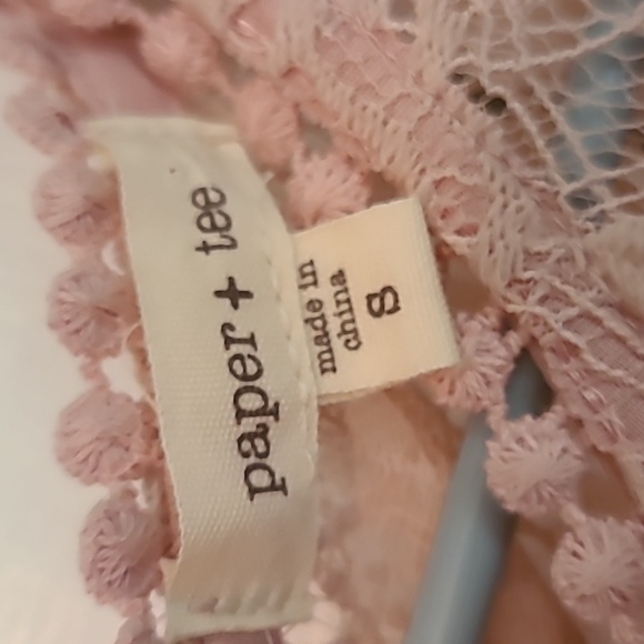 Paper and Tee top. Nwot. Small - Picture 4 of 7